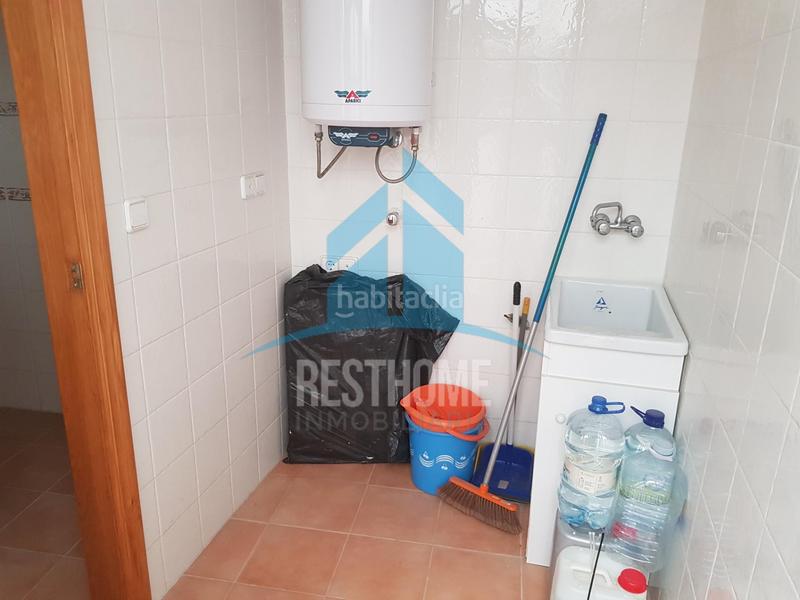 Foto eee4b7e3-8603-4b57-8cc9-ca705d36951d. Pis a pueblo de Cullera Cullera