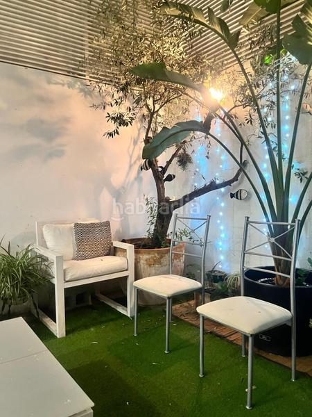 Foto 06b38751-75d8-4cd3-b158-55251162fa87. Traspàs local comercial a Russafa Valencia