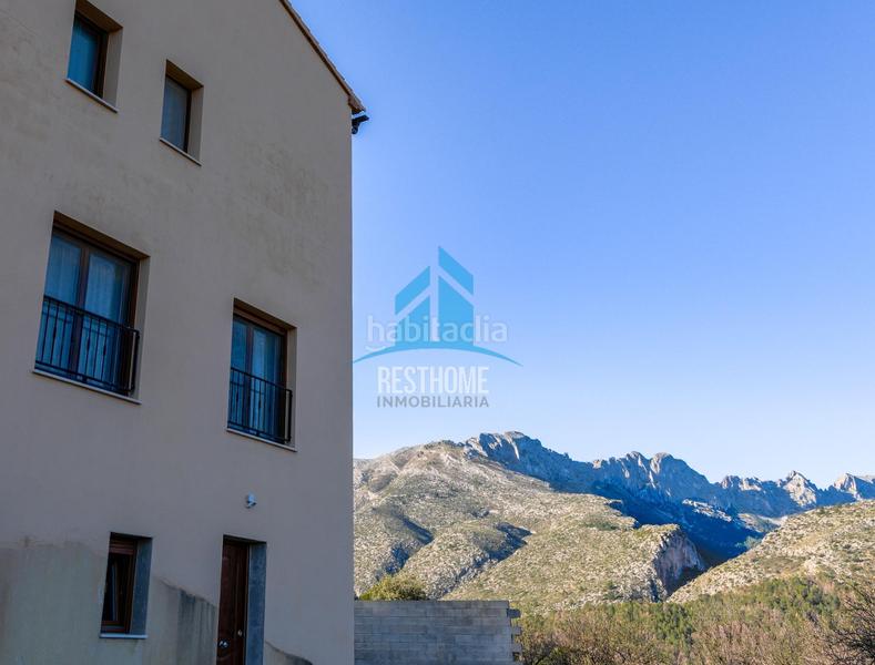 Foto b71f00f6-4fa7-46c5-a6d4-93defa2f4f09. Chalet impresionante finca rústica con piscina y vistas panorámicas en benisa en Benissa