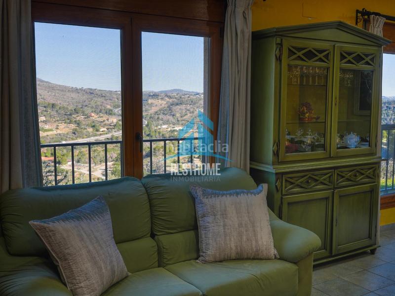 Foto f64fd144-767a-4fcc-9597-5f3222a06fe8. Chalet impresionante finca rústica con piscina y vistas panorámicas en benisa en Benissa