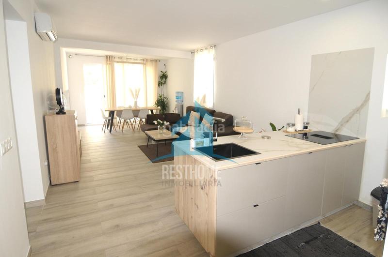 Foto 84de47b5-8bbe-419f-a379-ca3112053fcd. Casa adosada casa o chalet independiente en venta en partida Cometa iii, en Calp