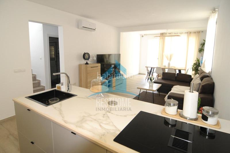 Foto decac5d5-6e22-4698-9a57-f9e274a83ab2. Casa adosada casa o chalet independiente en venta en partida Cometa iii, en Calp