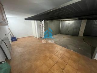 Aparcament cotxe a Pueblo de Cullera. Garaje en cabina, zona pueblo