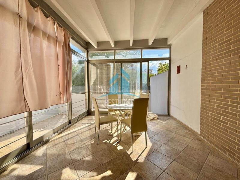 Foto 7cbbea34-ce35-425c-9179-0324977fe751. Casa aparellada amb calefacció aparcament a Park Nord - Casona Gandia