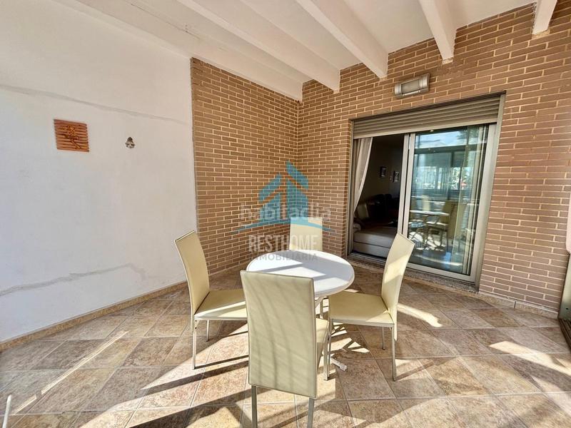 Foto 8757ac2d-49fc-4e36-ba65-facd9b182fe7. Casa pareada en Park Nord - Casona Gandia