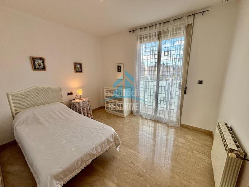 Foto 29d5c61f-3006-410a-94aa-189505faa351. Towny house with heating parking in Park Nord - Casona Gandia