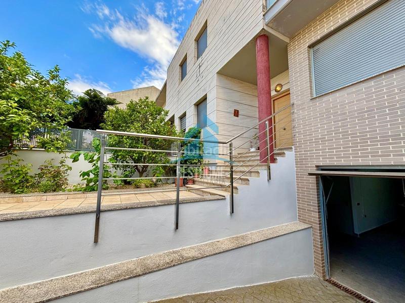 Foto 5e24361e-87b5-4a5f-8c56-24665dd643e0. Towny house with heating parking in Park Nord - Casona Gandia