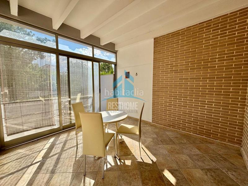 Foto 7c949d2d-f929-4d31-b875-3af4f551117d. Towny house with heating parking in Park Nord - Casona Gandia