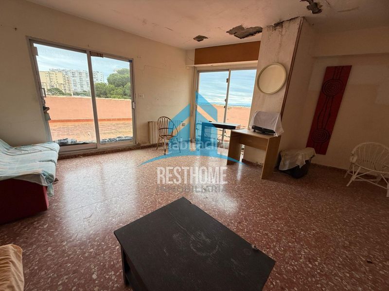 Foto c21ea2c8-013d-46f3-af98-e33fbdab7553. Local comercial a El Faro Cullera