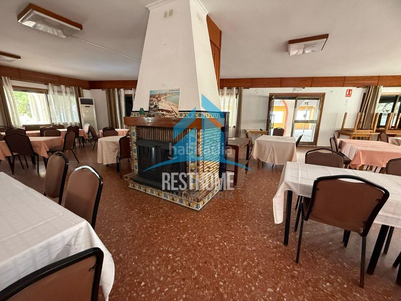 Foto e9f67717-c3c8-467d-9c50-4e4d042f618e. Local comercial a El Faro Cullera