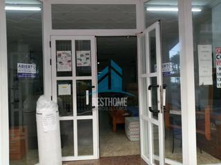 Business premise in Sant Antoni. Amplio local comercial en san antonio