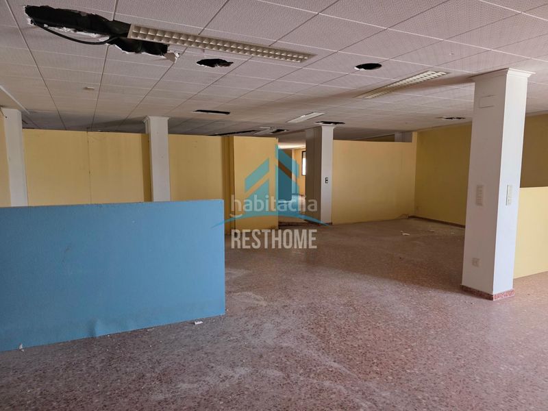 Foto 0edfcecc-e614-4b0e-8817-5b56073aa06f. Local comercial a pueblo de Cullera Cullera