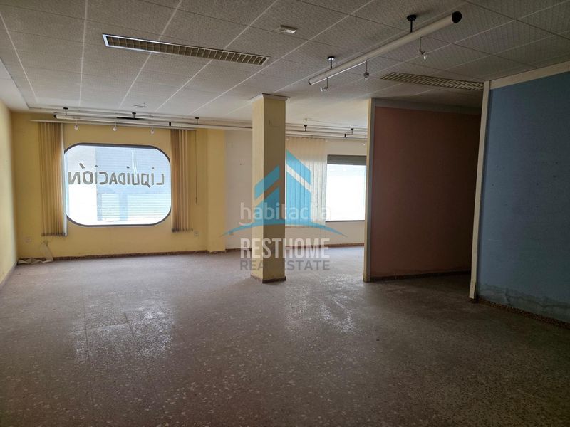 Foto 21b05f24-9507-4f9e-859d-8b543a5b696b. Local comercial a pueblo de Cullera Cullera