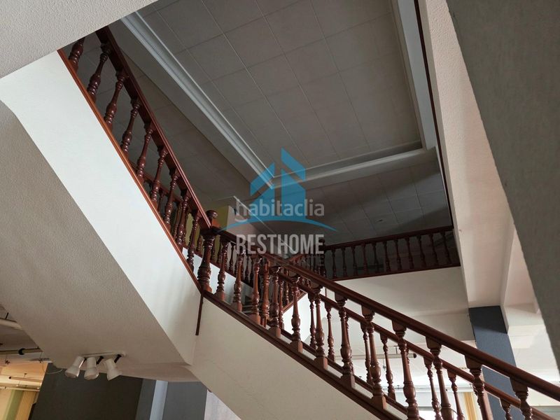 Foto 9e230de6-6d9e-44d7-bcbb-dd5b43235628. Local comercial a pueblo de Cullera Cullera