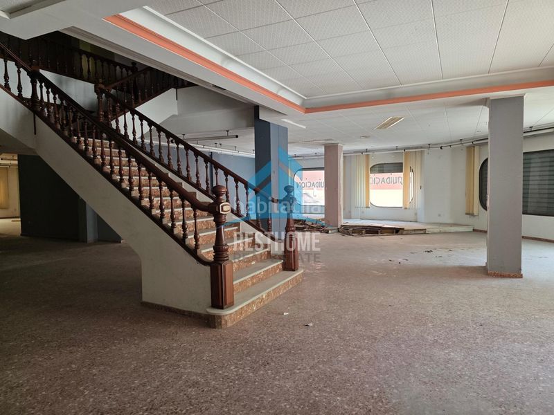 Foto b4596238-fe4c-4b72-8e63-a22f6b13d832. Local comercial a pueblo de Cullera Cullera