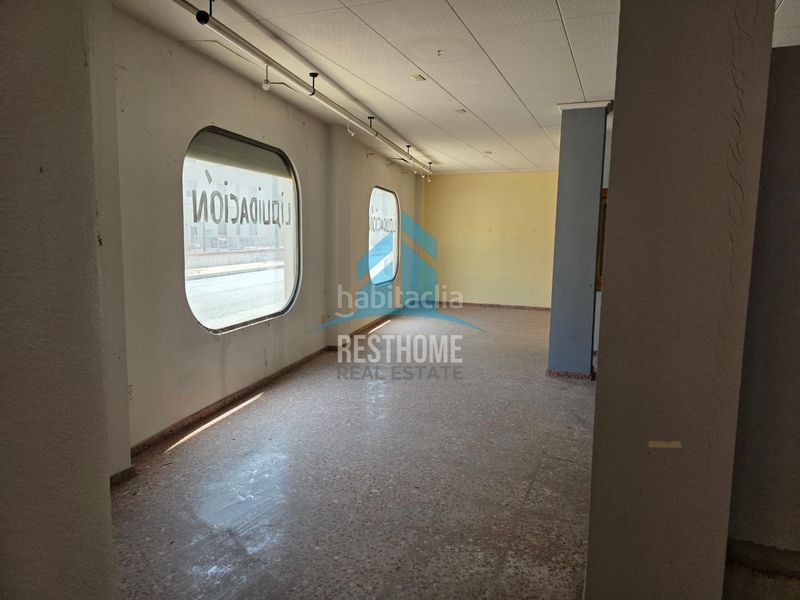 Foto d4085142-cea3-4c9f-9f63-6801b1d68f73. Local comercial a pueblo de Cullera Cullera