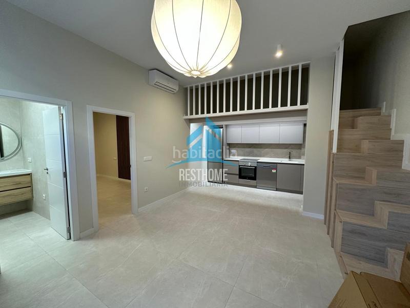 Foto 0e553c5c-ad3d-4fef-a1fe-308b2260d190. Location loft dans Favara