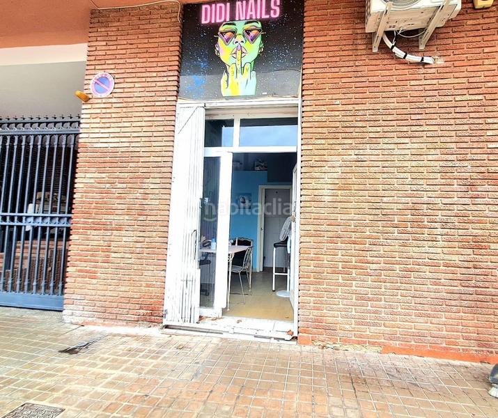 Foto dcde4d96-95ba-4a20-816d-a7a23db3fe63. Traspaso local comercial traspaso salon uñas y estetica c gorgos,11 en Valencia