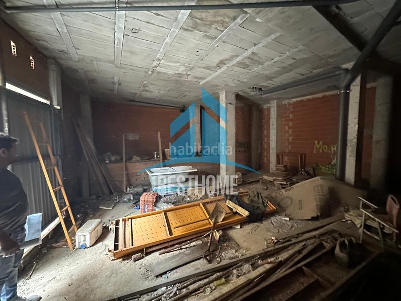 Foto 2c22a846-bf0d-4b03-bf40-f03a34d0e208. Édifice dans Favara