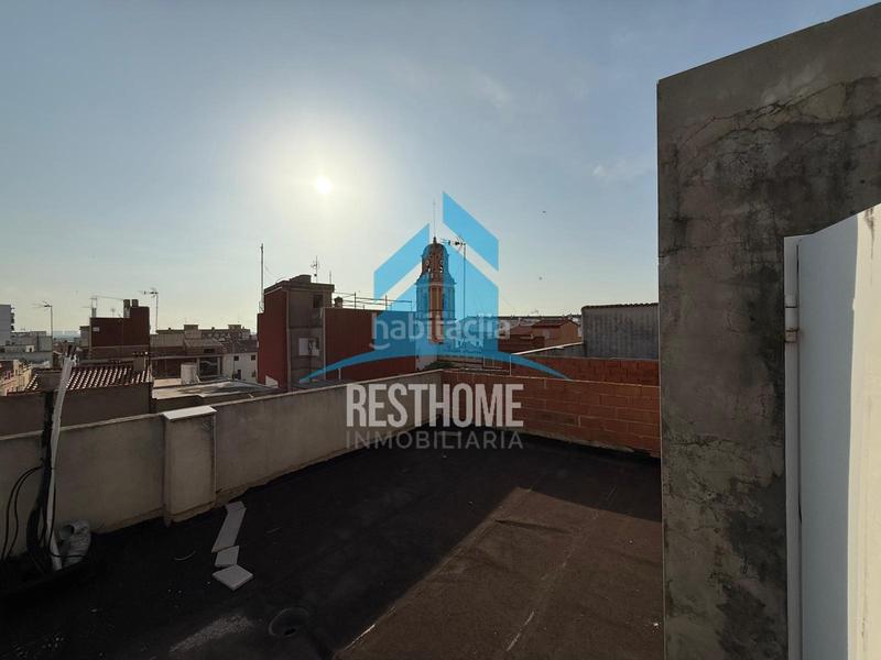 Foto 51555a4e-1f92-43b5-9646-980c8eb0f73d. Édifice dans Favara