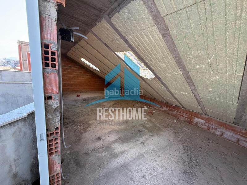 Foto 64c482f1-c658-44b0-983b-e0c2f3dbd7ba. Édifice dans Favara