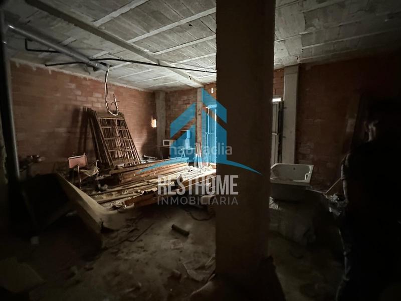 Foto 7572f801-d607-4d52-819d-62b104c78a45. Édifice dans Favara