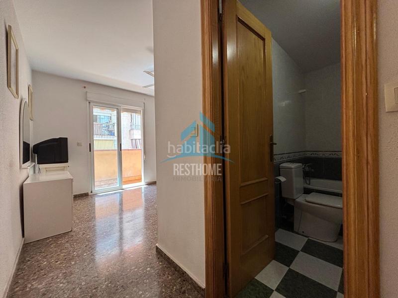 Foto 34047b6e-7533-4625-aa02-c7018b80ba70. Pis amb aparcament a Corea Gandia