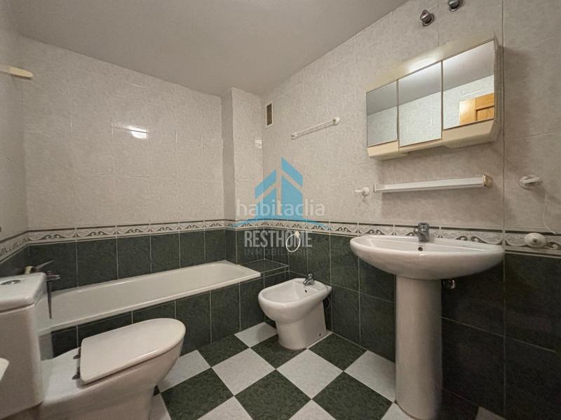 Foto 7d57c087-0f7e-4295-8e64-953d3dc66d97. Pis amb aparcament a Corea Gandia