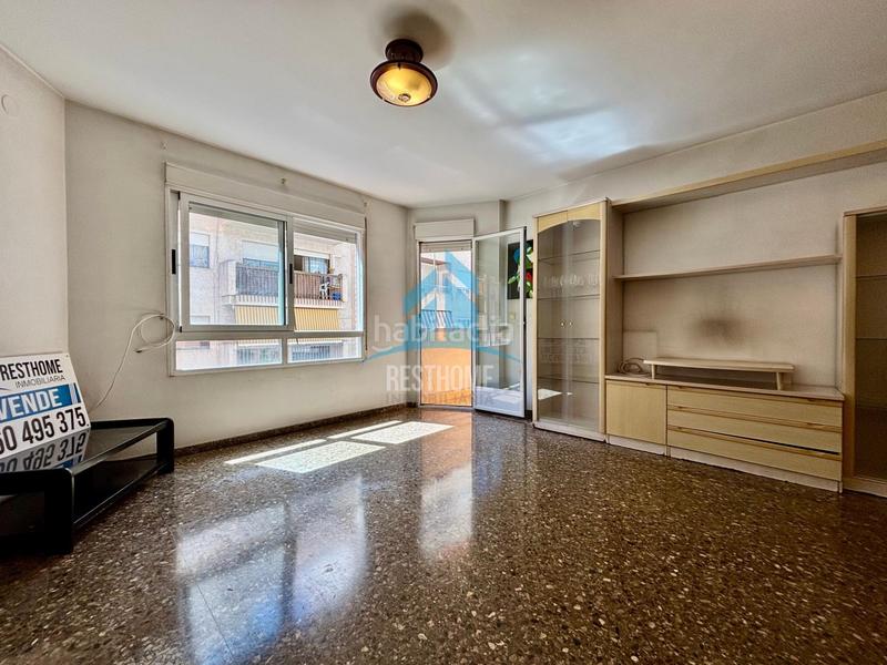 Foto ee95e0e6-429a-49d7-9ffe-d465bd7c0e4b. Pis amb aparcament a Corea Gandia