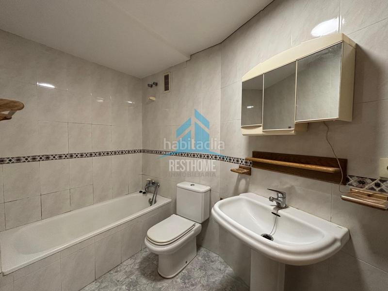 Foto f2b0cd7b-a2cc-4573-aad0-2bffc29ff734. Pis amb aparcament a Corea Gandia