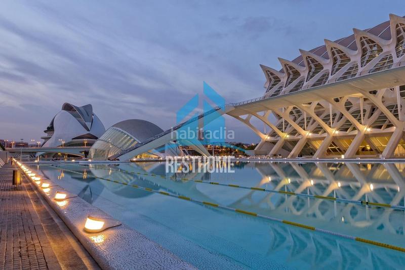 Foto 9e2e3e4c-8955-4130-8859-6ca1e5d13aa8. Ground floor with heating in Ciutat de les Ciències i de les Arts - Justicia Valencia