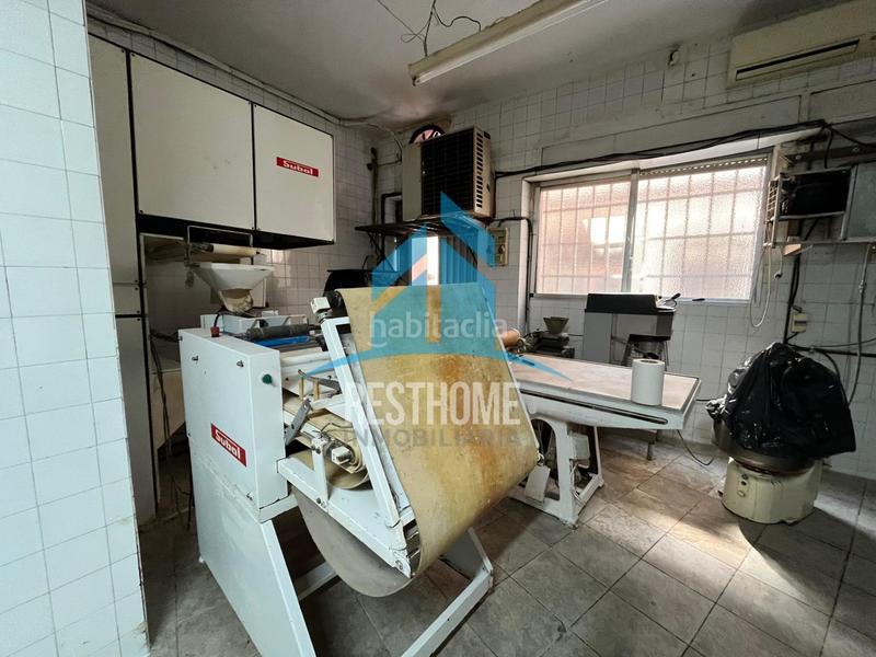 Foto 587db345-bfc3-4d8b-a166-b788a49e61f4. Local comercial a pueblo de Cullera Cullera