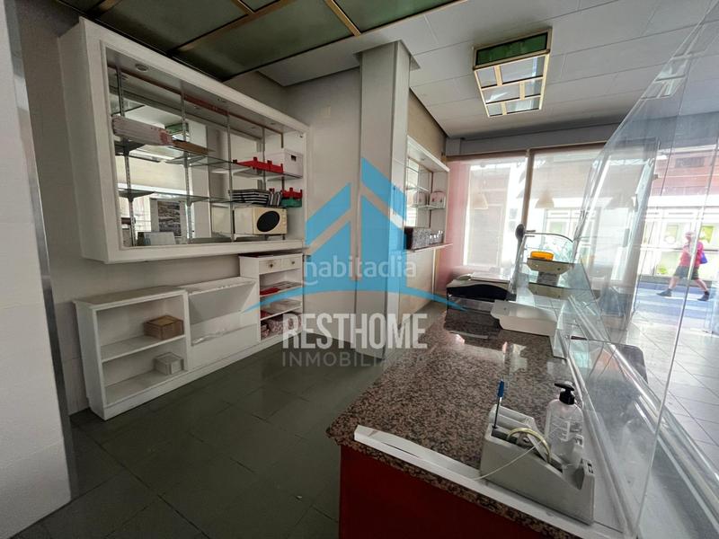 Foto a87b65a6-67cb-4d2d-8d78-6b3edd1e97a8. Local comercial a pueblo de Cullera Cullera