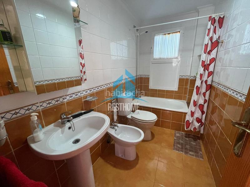 Foto 75be1c1a-a695-4aac-b9a8-164f7b563a83. Location chalet avec parking piscine dans Racó Cullera