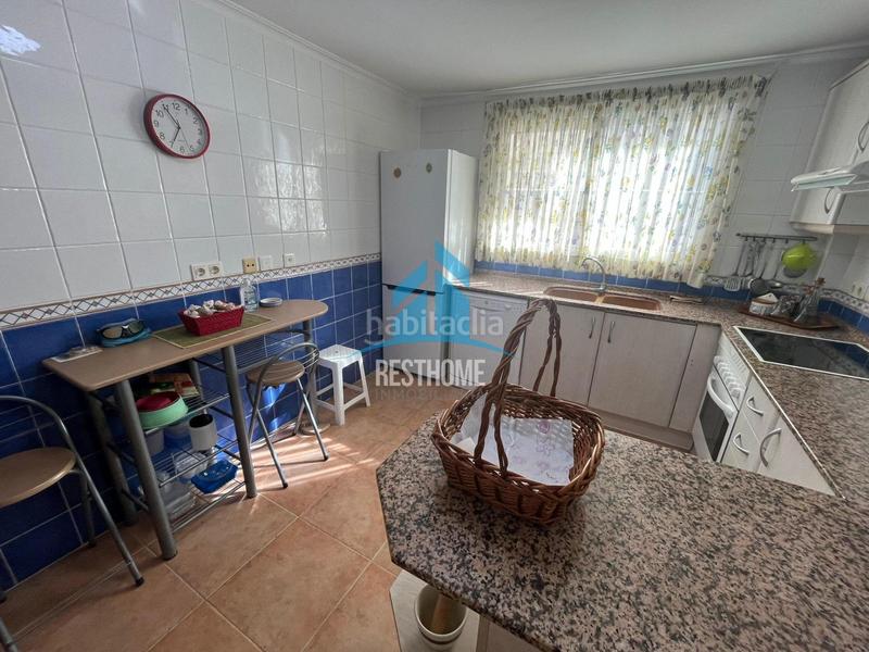 Foto a01330c9-dfaf-431a-b019-644994c39f22. Location chalet avec parking piscine dans Racó Cullera