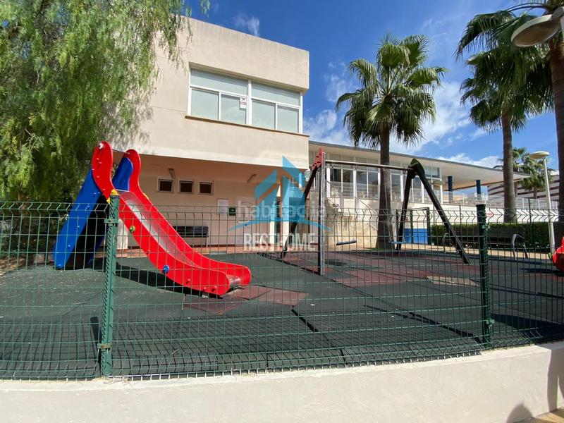 Foto e14b41a9-c0c9-4ba9-9aad-354f04d2619c. Rent chalet with parking pool in Racó Cullera