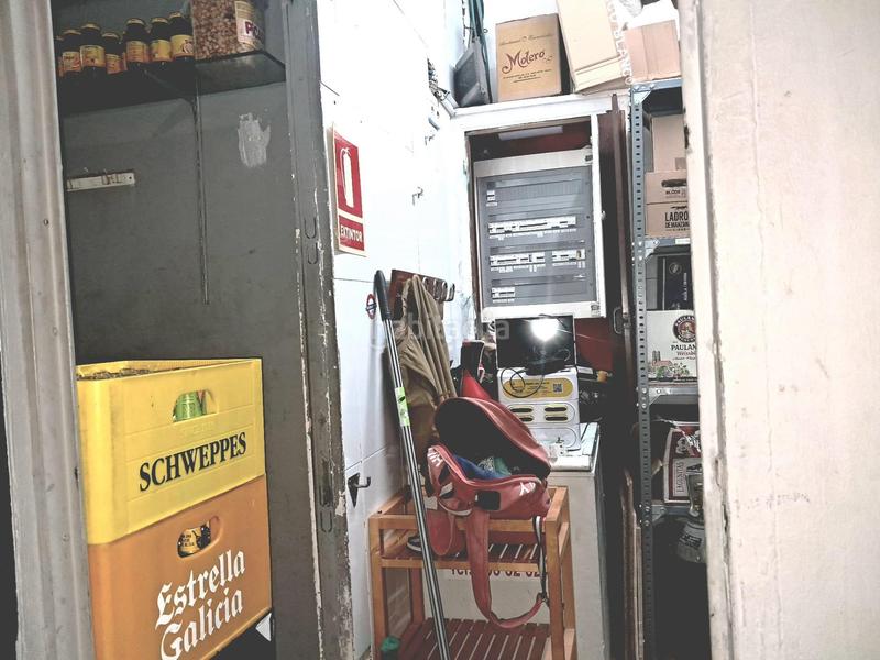 Foto eb5c3074-6d04-46c1-8eec-540d9b5144d4. Pas-de-porte local commercial dans Ciutat Jardí Valencia