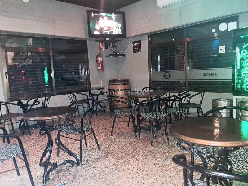 Foto b92cb4e0-00d3-41df-9a51-44534a65560a. Traspaso local comercial traspaso pub salónlounge en Valencia