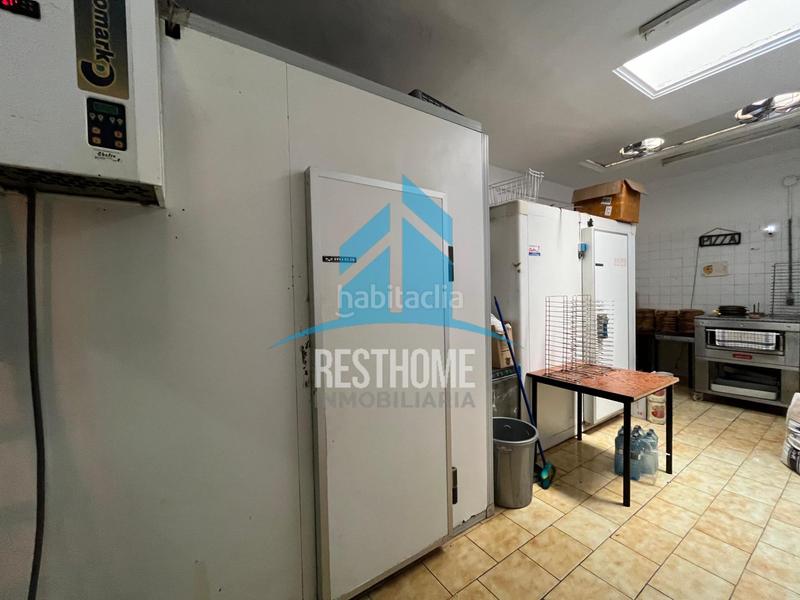 Foto 66d233c0-a9f2-4165-afbd-a26566a9f21b. Traspaso local comercial traspaso barrestaurante en pleno funcionamiento en san antonio en Cullera