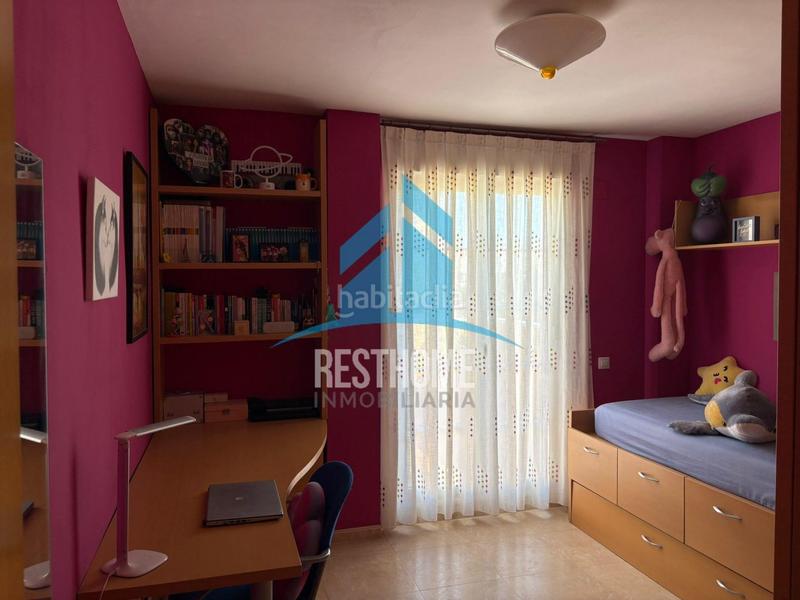 Foto 3d35019b-bb88-44f3-b468-041b77b57047. Casa a schiera con parcheggio in Bulevar del Xúquer Cullera