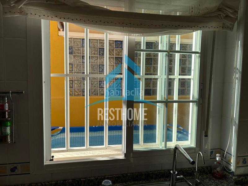 Foto 5e062755-0725-47ac-8d4f-e93347412507. Casa a schiera con parcheggio in Bulevar del Xúquer Cullera