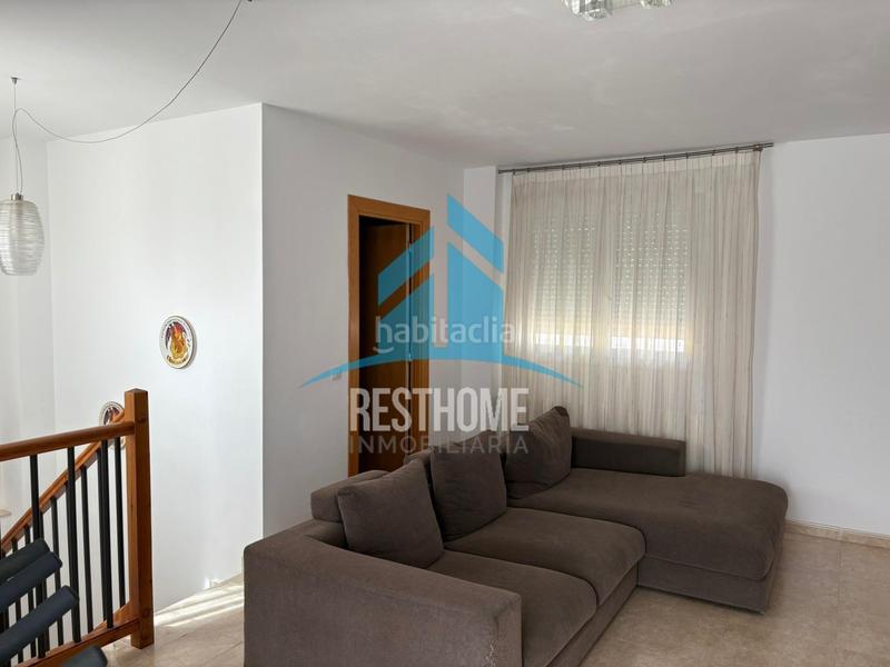 Foto 743b2696-2434-42e1-a59c-c862c4865e17. Casa a schiera con parcheggio in Bulevar del Xúquer Cullera