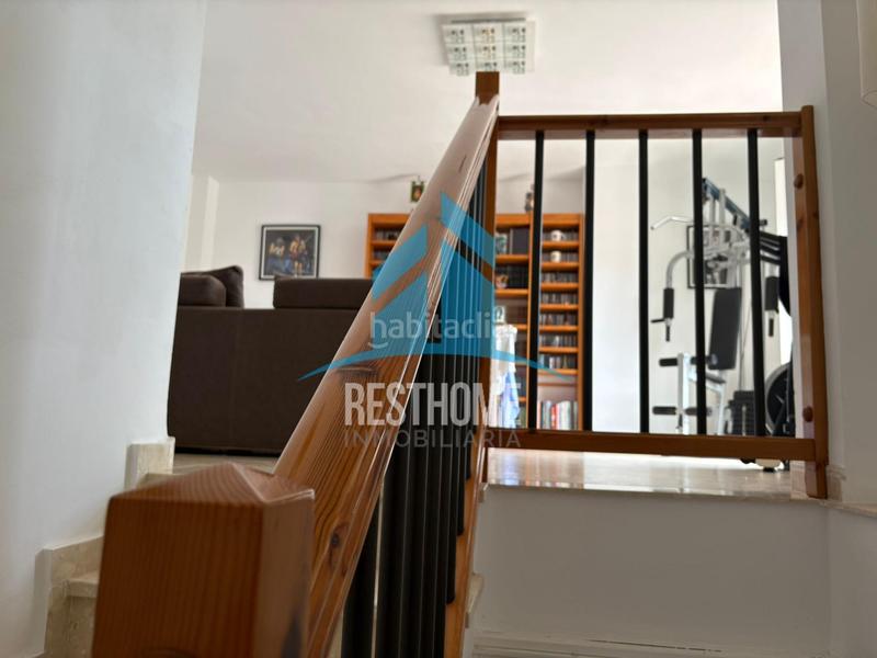 Foto 9e6dd02b-3e87-4162-bb05-f00ec994d389. Casa a schiera con parcheggio in Bulevar del Xúquer Cullera