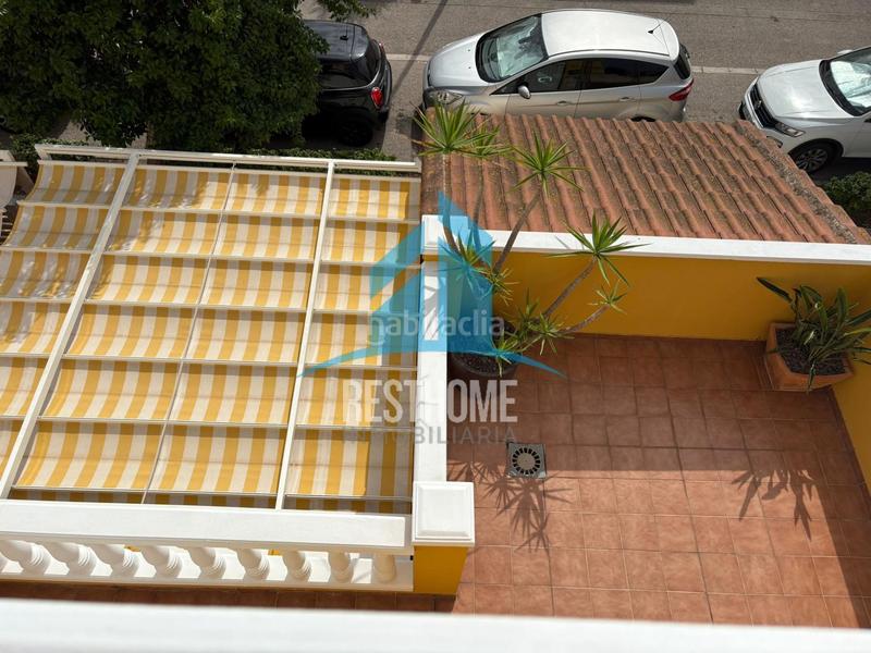 Foto e7e88c25-6149-46b9-b66c-6fa9b90baab4. Casa a schiera con parcheggio in Bulevar del Xúquer Cullera