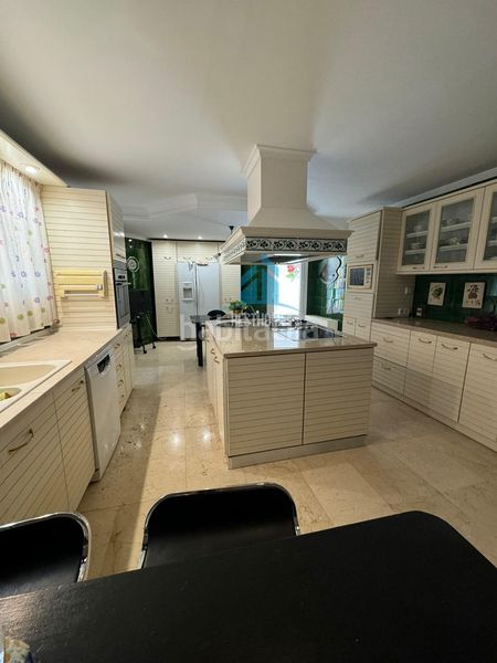 Foto 6b967c81-c3e2-4771-b85b-6abec8dd059b. Xalet amb aparcament piscina a Altea la vella Altea