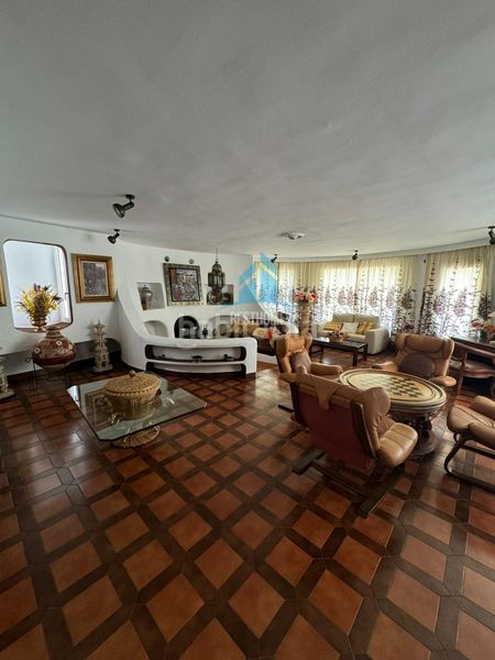 Foto 9b50e168-fc9d-4232-b896-343aa0321098. Xalet amb aparcament piscina a Altea la vella Altea