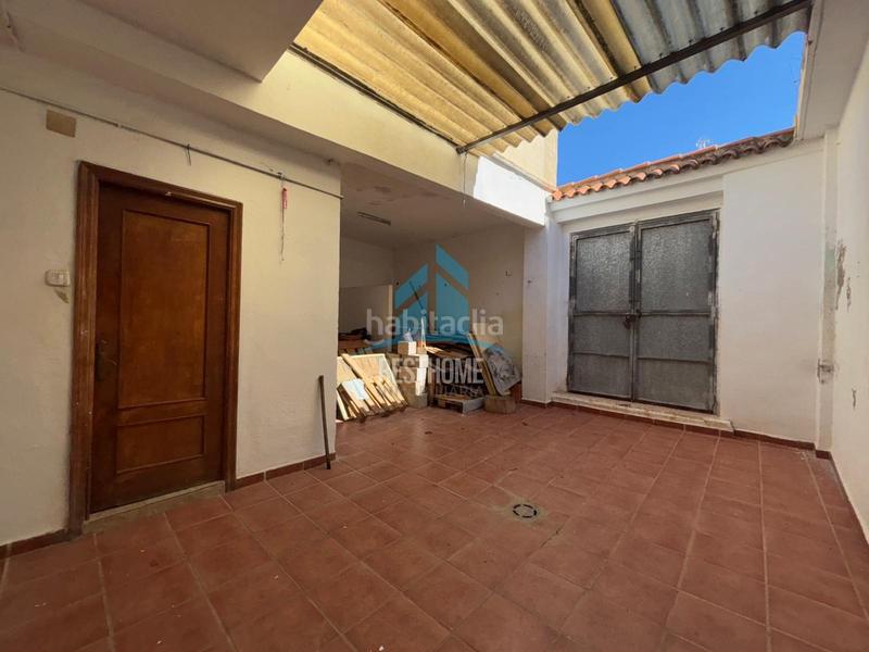 Foto cf3e1cab-04a1-4e1e-b1a0-cfe49ebd7ed8. Maison avec parking dans Urbanitzacions i Pedanies Nord Alzira