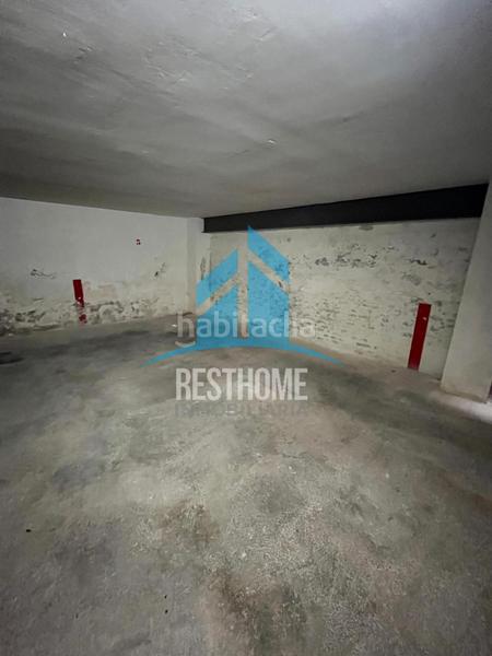 Foto 26280820-6baf-43d9-a40d-83f0b288d76d. Parking voiture dans Sant Antoni Cullera