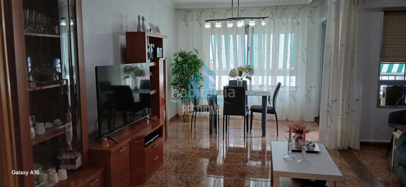 Foto 0a505da5-ed5d-4e66-b247-e7b27b883d69. Appartamento con riscaldamento in Plaza Elíptica - República Argentina Gandia