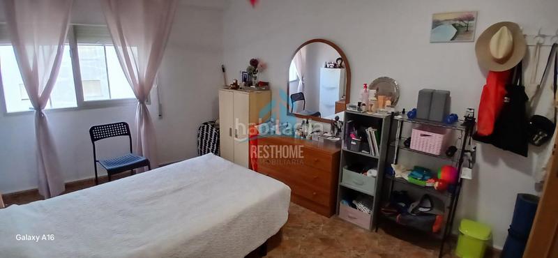 Foto d1d61969-bed8-4c15-aa9a-313dd4b05f2e. Appartamento con riscaldamento in Plaza Elíptica - República Argentina Gandia